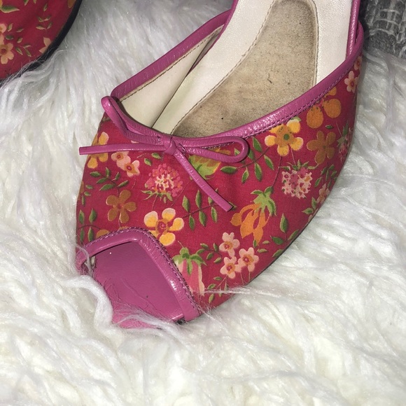 True meaning vintage pink floral heels - Picture 2 of 5